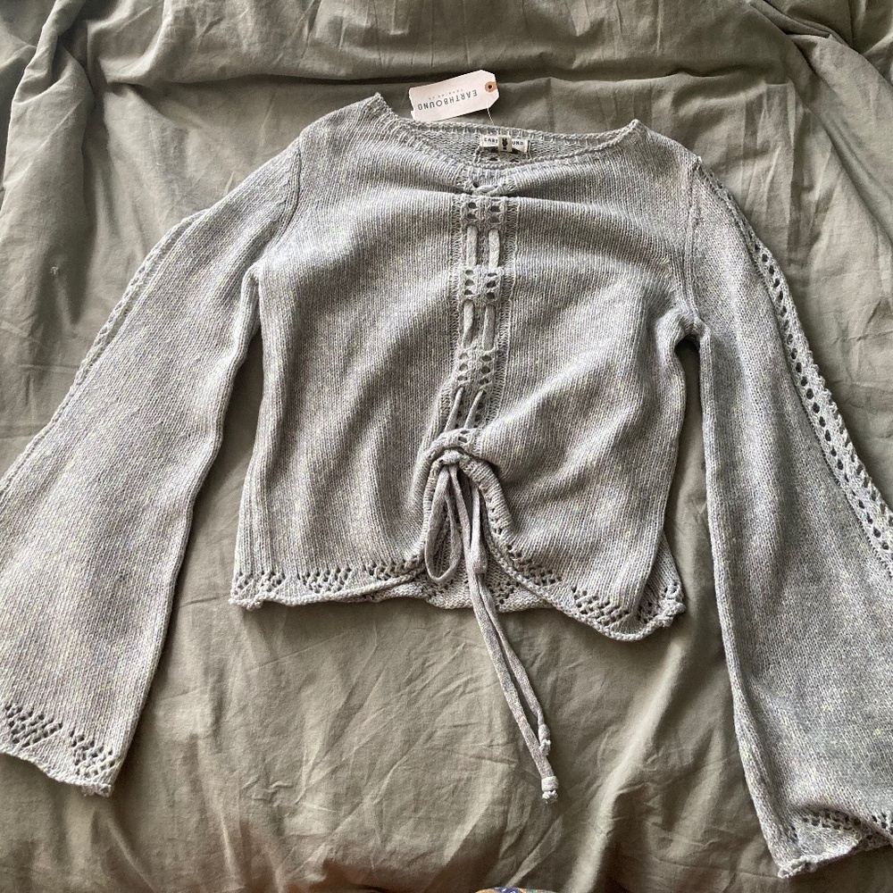 Earthbound Sweater Grey Pull Tie Small NWT